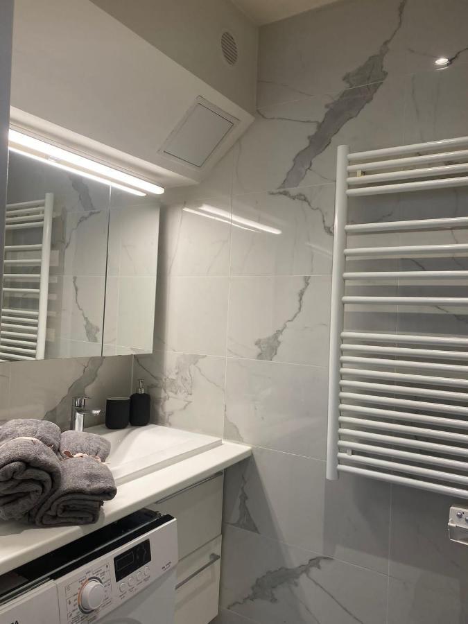 Super Appartement Refait A Neuf Beaucoup De Charme Boulogne-Billancourt Buitenkant foto