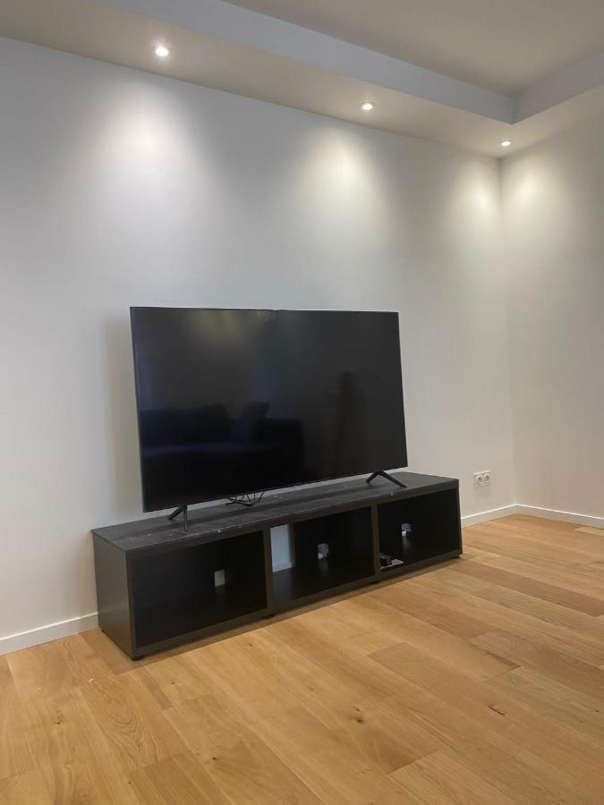 Super Appartement Refait A Neuf Beaucoup De Charme Boulogne-Billancourt Buitenkant foto